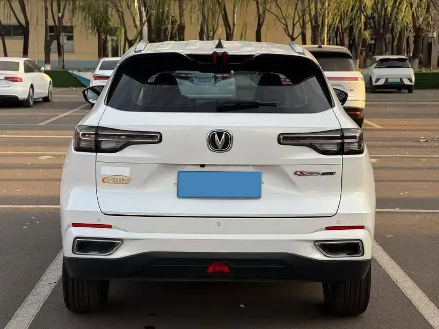 2022 ChangAn CS55 Plus 1.5T 180HP L4 7DCT,autocango,china used car exporter,china ev exporter,chinese used car exporter,chinese used ev exporter