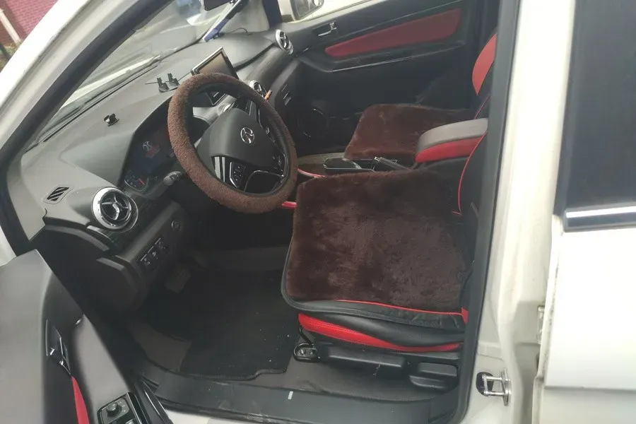 2018 Soueast DX3 BEV 40.4KWH,autocango,china used car exporter,china ev exporter,chinese used car exporter,chinese used ev exporter