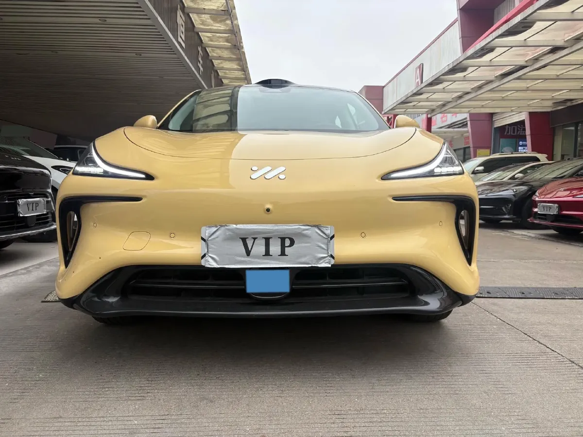 2023 IM LS6 BEV 71KWH,autocango,china used car exporter,china ev exporter,chinese used car exporter,chinese used ev exporter