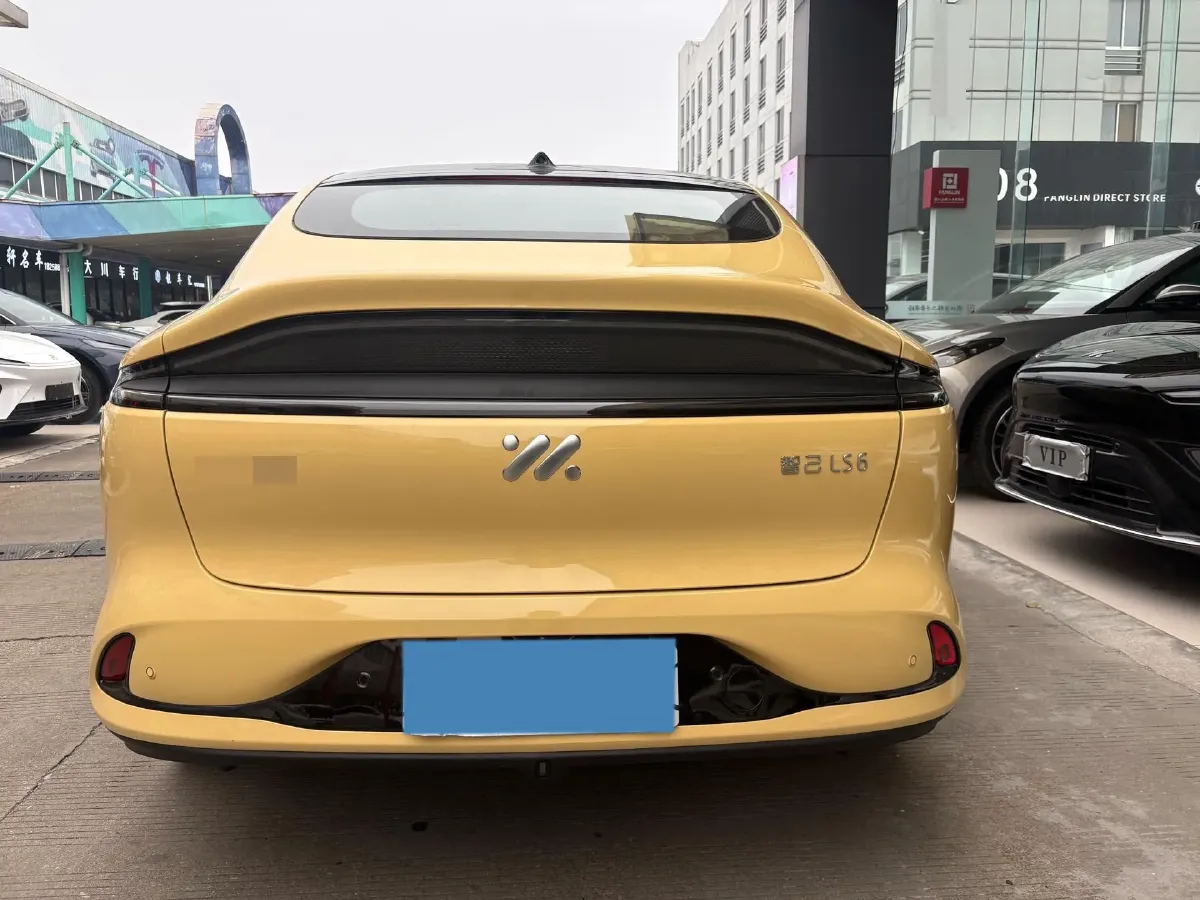 2023 IM LS6 BEV 71KWH,autocango,china used car exporter,china ev exporter,chinese used car exporter,chinese used ev exporter
