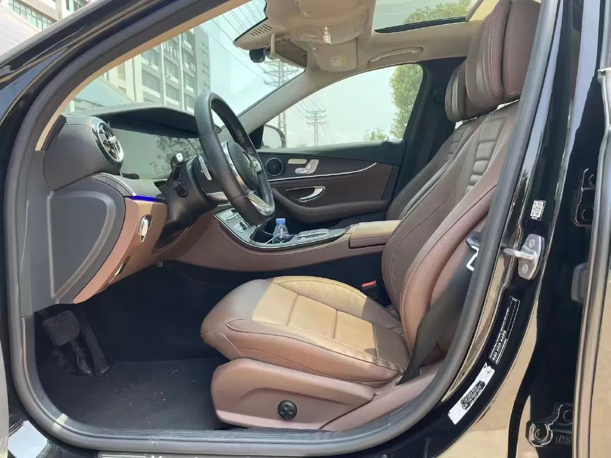 2020 Mercedes-Benz E Class 2.0T 258HP L4 9AT,autocango,china used car exporter,china ev exporter,chinese used car exporter,chinese used ev exporter