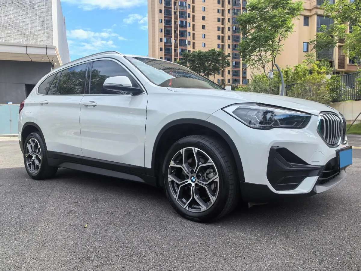 2021 BMW X1 2.0T 192HP L4 7DCT,autocango,china used car exporter,china ev exporter,chinese used car exporter,chinese used ev exporter