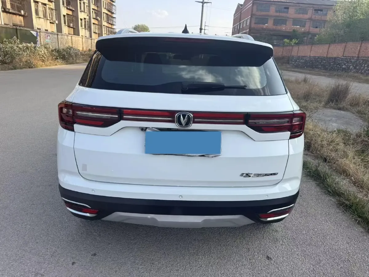 2018 ChangAn CS35 Plus 1.6L 128HP L4 6AT,autocango,china used car exporter,china ev exporter,chinese used car exporter,chinese used ev exporter