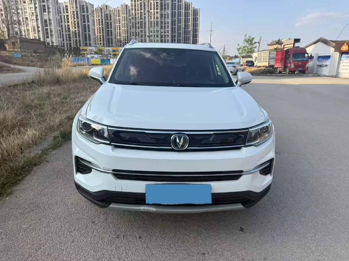 2018 ChangAn CS35 Plus 1.6L 128HP L4 6AT,autocango,china used car exporter,china ev exporter,chinese used car exporter,chinese used ev exporter