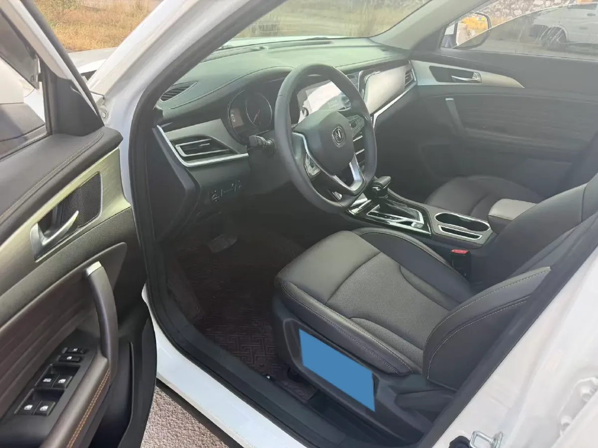 2018 ChangAn CS35 Plus 1.6L 128HP L4 6AT,autocango,china used car exporter,china ev exporter,chinese used car exporter,chinese used ev exporter