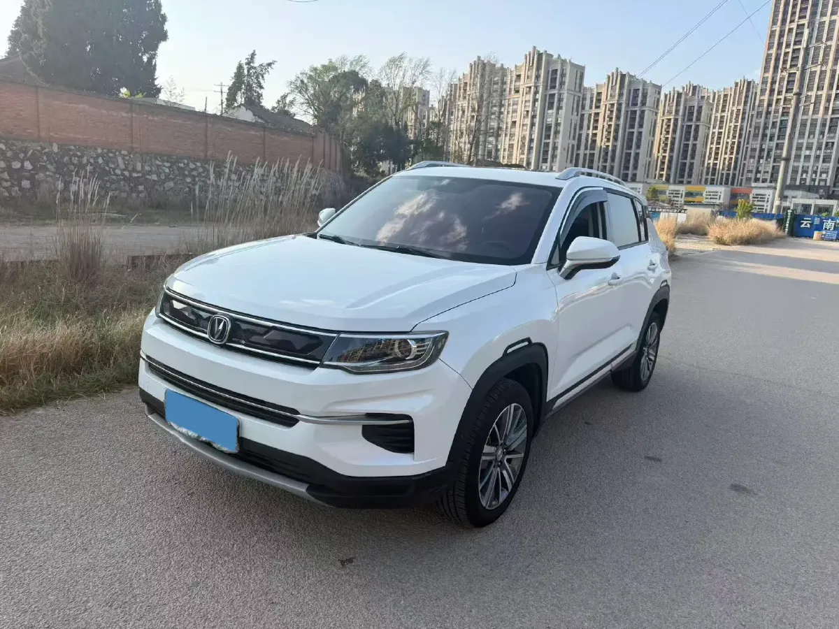 2018 ChangAn CS35 Plus 1.6L 128HP L4 6AT,autocango,china used car exporter,china ev exporter,chinese used car exporter,chinese used ev exporter