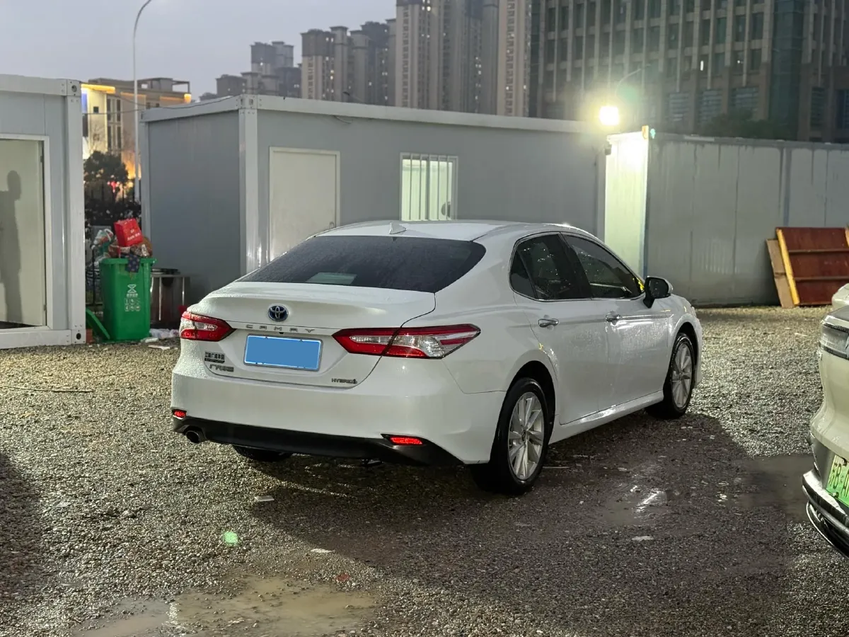 2023 Toyota Camry 2.5L 178HP L4 E-CVT Hybrid,autocango,china used car exporter,china ev exporter,chinese used car exporter,chinese used ev exporter
