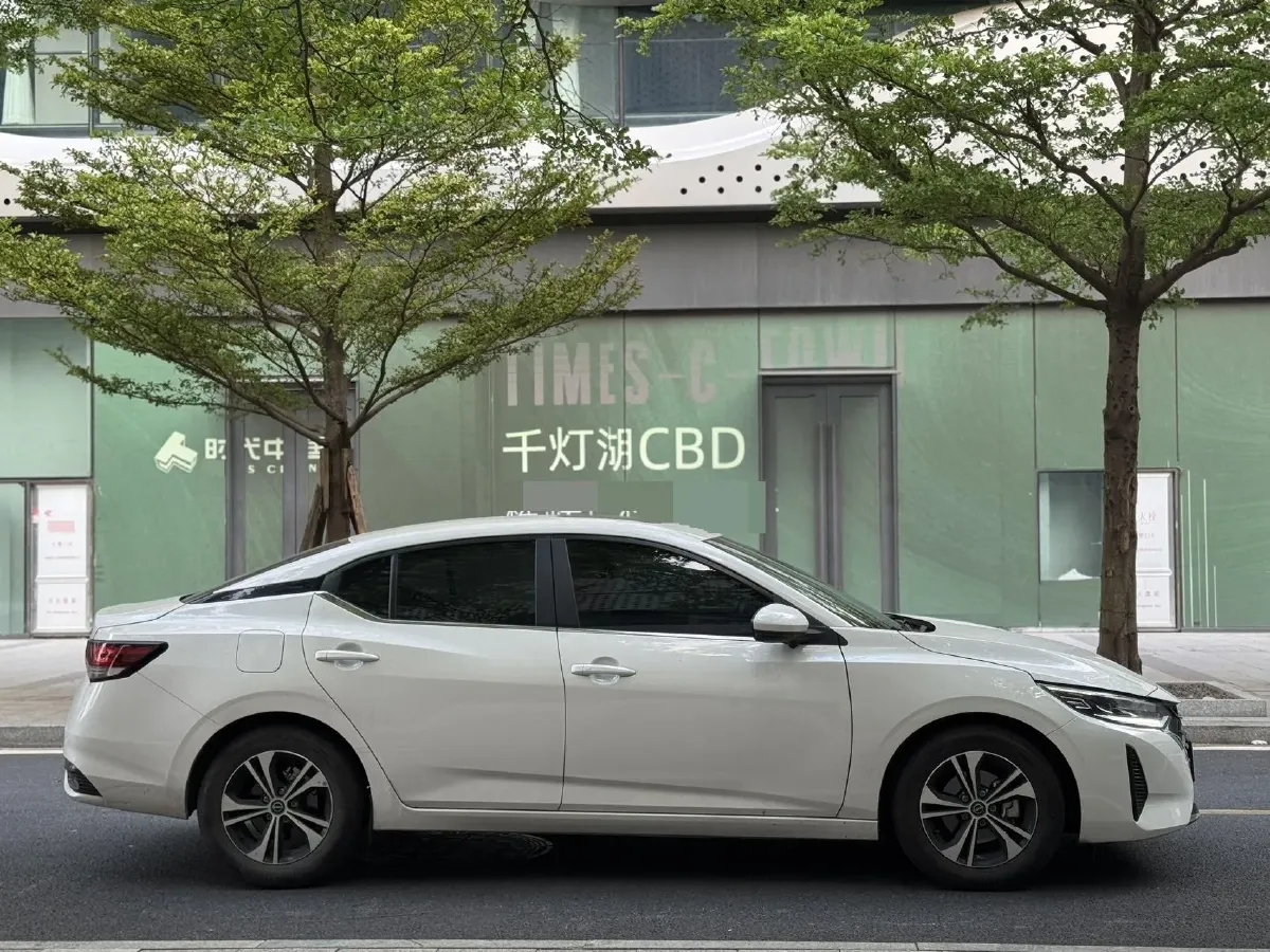 2023 Nissan Sylphy 1.6L 135HP L4 CVT,autocango,china used car exporter,china ev exporter,chinese used car exporter,chinese used ev exporter