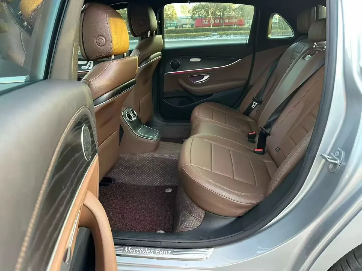 2021 Mercedes-Benz E Class 2.0T 258HP L4 9AT,autocango,china used car exporter,china ev exporter,chinese used car exporter,chinese used ev exporter