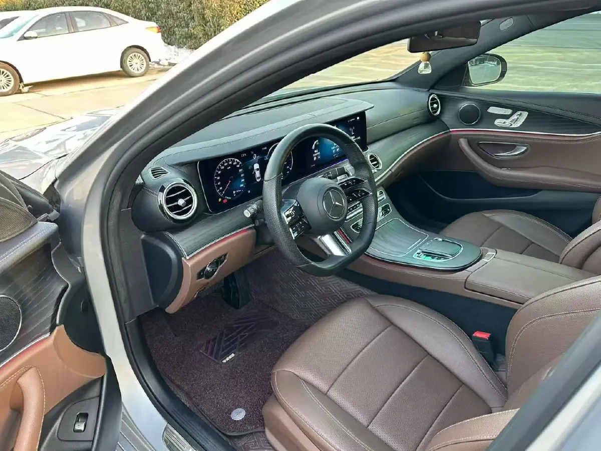 2021 Mercedes-Benz E Class 2.0T 258HP L4 9AT,autocango,china used car exporter,china ev exporter,chinese used car exporter,chinese used ev exporter