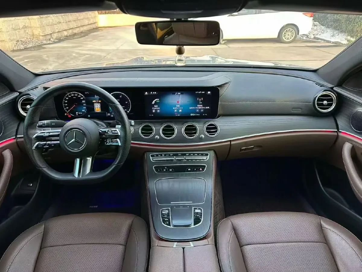 2021 Mercedes-Benz E Class 2.0T 258HP L4 9AT,autocango,china used car exporter,china ev exporter,chinese used car exporter,chinese used ev exporter