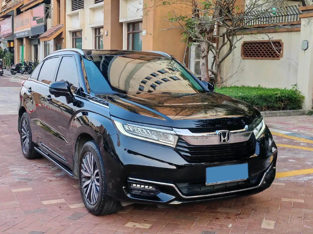 2020 Honda Avancier 2.0T 272HP L4 9AT,autocango,china used car exporter,china ev exporter,chinese used car exporter,chinese used ev exporter