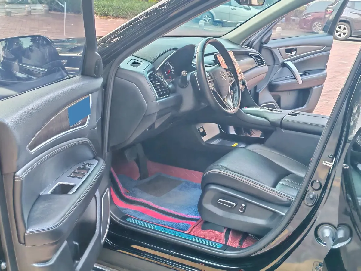 2020 Honda Avancier 2.0T 272HP L4 9AT,autocango,china used car exporter,china ev exporter,chinese used car exporter,chinese used ev exporter