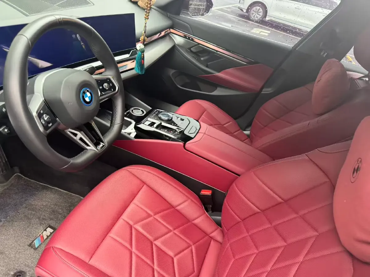 2024 BMW i5 BEV 79.05KWH,autocango,china used car exporter,china ev exporter,chinese used car exporter,chinese used ev exporter