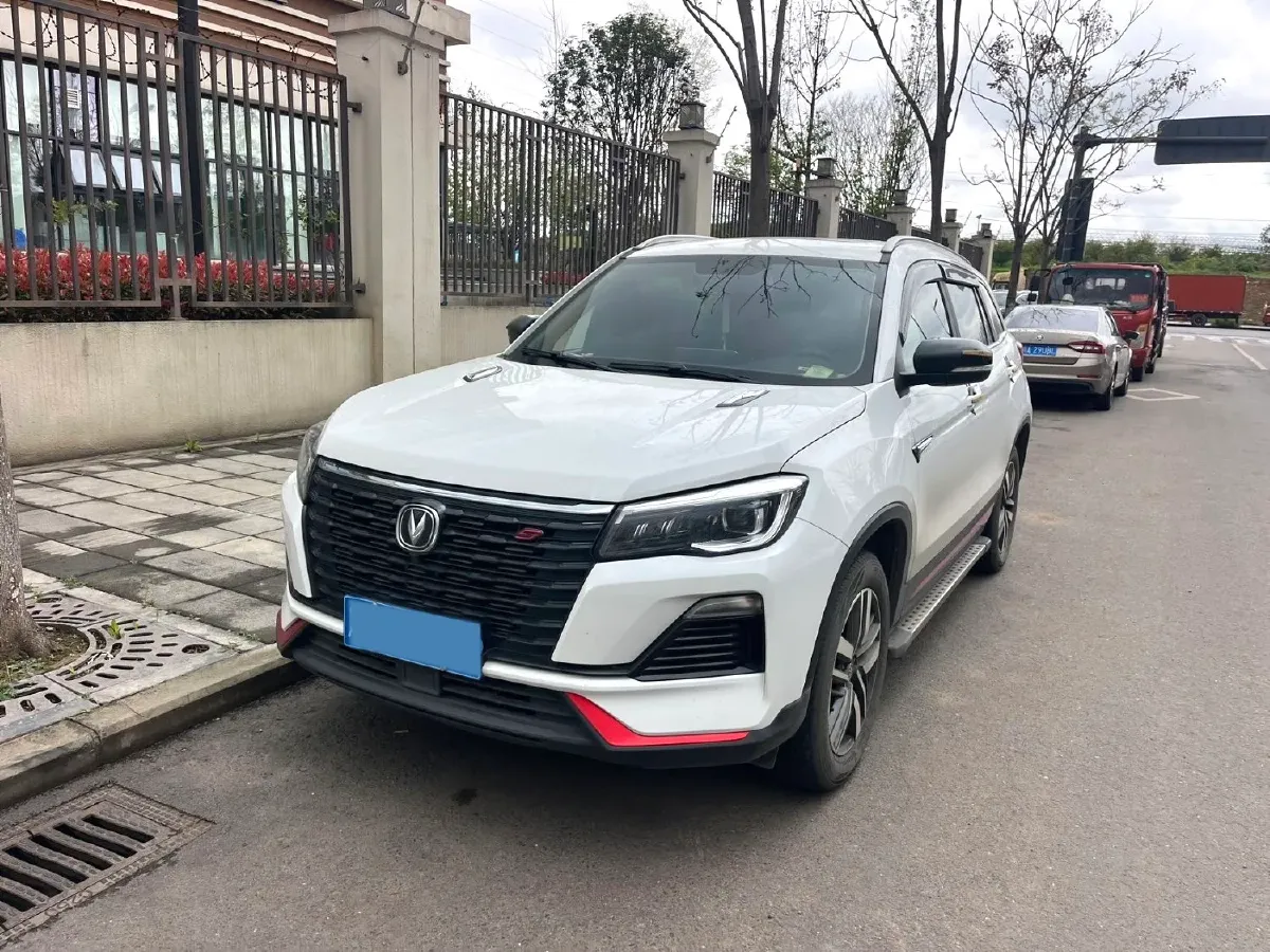 2022 ChangAn CS75 1.5T 180HP L4 7DCT,autocango,china used car exporter,china ev exporter,chinese used car exporter,chinese used ev exporter