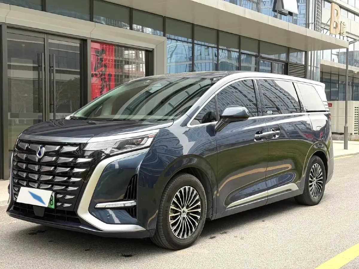 2022 HongQi HS7 3.0T 337HP V6 8AT,autocango,china used car exporter,china ev exporter,chinese used car exporter,chinese used ev exporter
