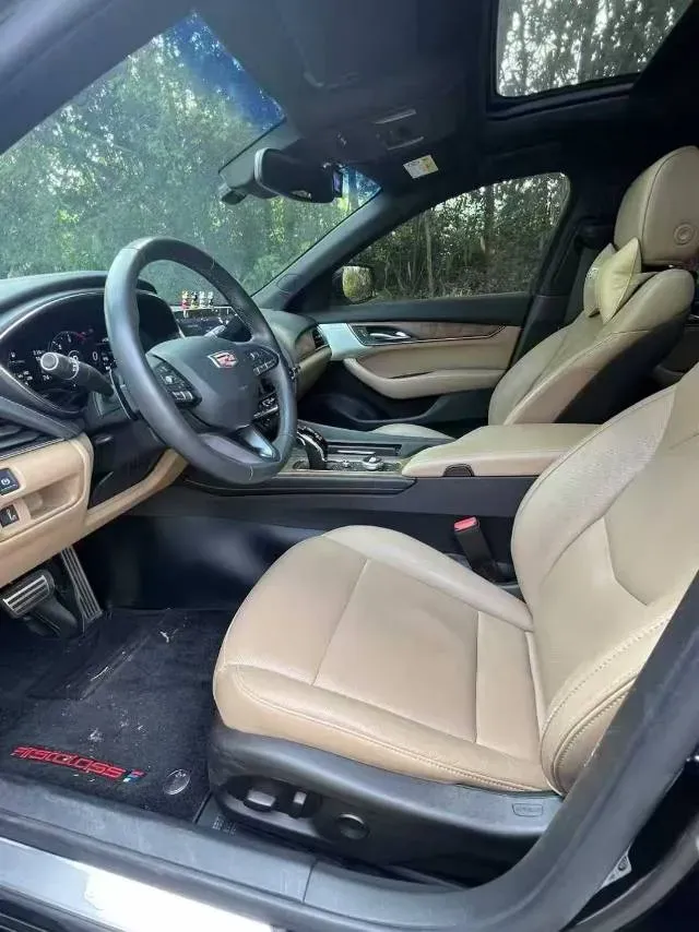 2022 Cadillac CT5 2.0T 237HP L4 10AT,autocango,china used car exporter,china ev exporter,chinese used car exporter,chinese used ev exporter