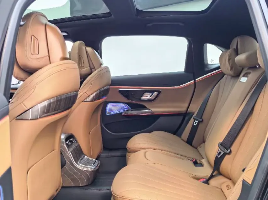 2025 Mercedes-Benz E Class 2.0T 204HP L4 9AT,autocango,china used car exporter,china ev exporter,chinese used car exporter,chinese used ev exporter