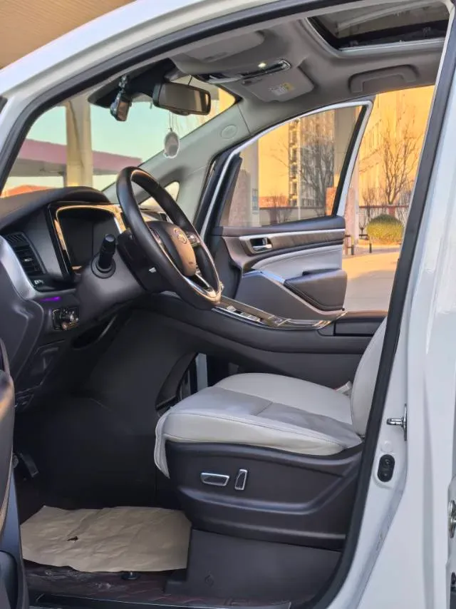 2021 GAC Trumpchi M8 2.0T 252HP L4 8AT,autocango,china used car exporter,china ev exporter,chinese used car exporter,chinese used ev exporter