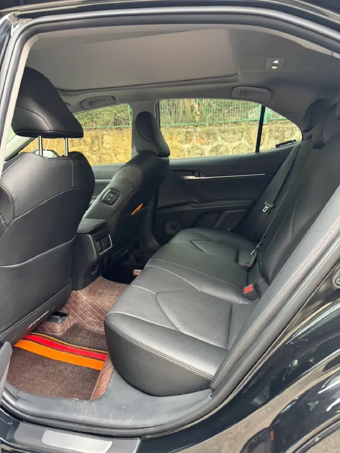 2023 Toyota Camry 2.5L 207HP L4 8AT,autocango,china used car exporter,china ev exporter,chinese used car exporter,chinese used ev exporter