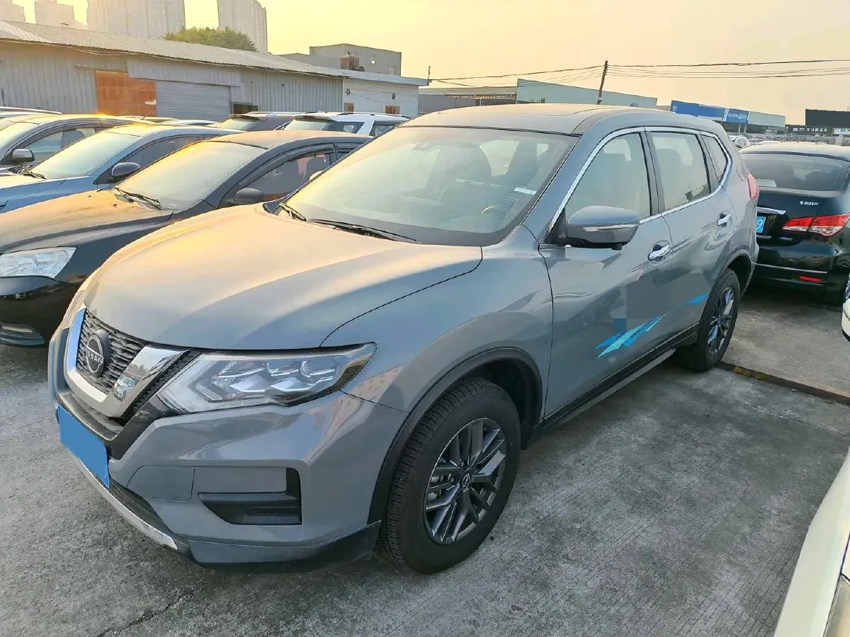 2025 Nissan X-Trail 2.0L 151HP L4 CVT,autocango,china used car exporter,china ev exporter,chinese used car exporter,chinese used ev exporter
