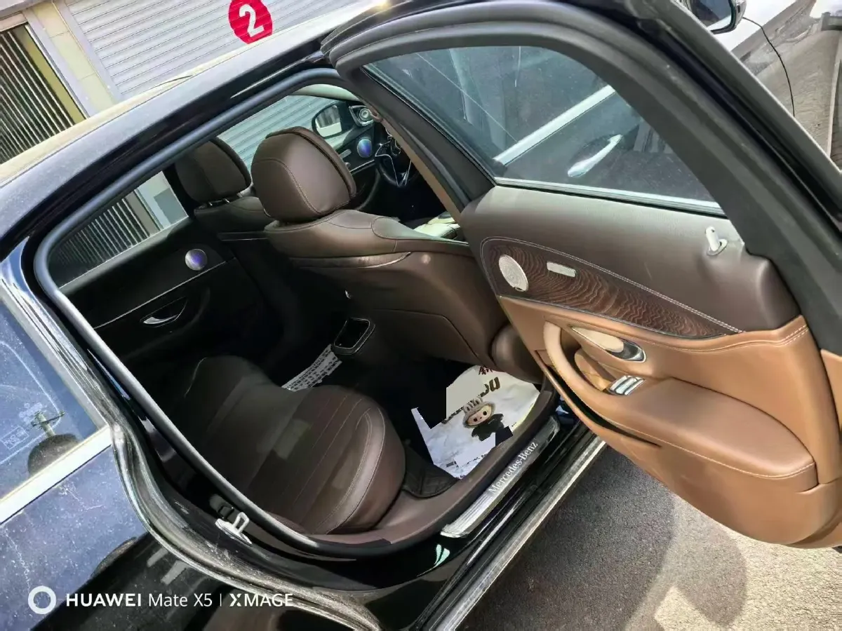 2022 Mercedes-Benz E Class 2.0T 197HP L4 9AT,autocango,china used car exporter,china ev exporter,chinese used car exporter,chinese used ev exporter