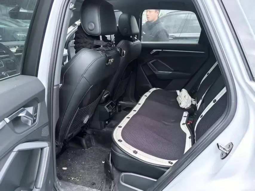 2023 Audi Q3 2.0T 186HP L4 7DCT,autocango,china used car exporter,china ev exporter,chinese used car exporter,chinese used ev exporter