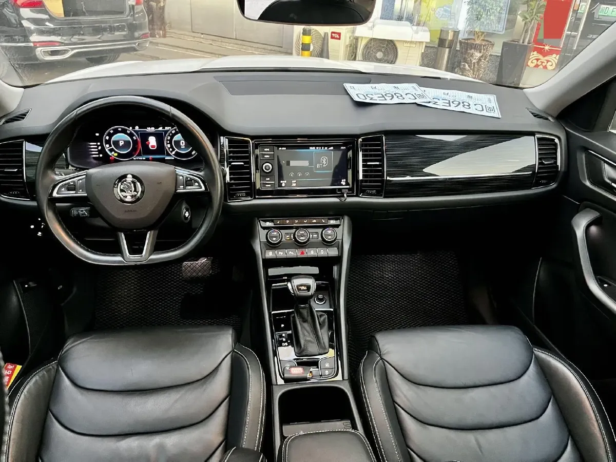 2019 Skoda Kodiak GT 2.0T 220HP L4 7DCT,autocango,china used car exporter,china ev exporter,chinese used car exporter,chinese used ev exporter