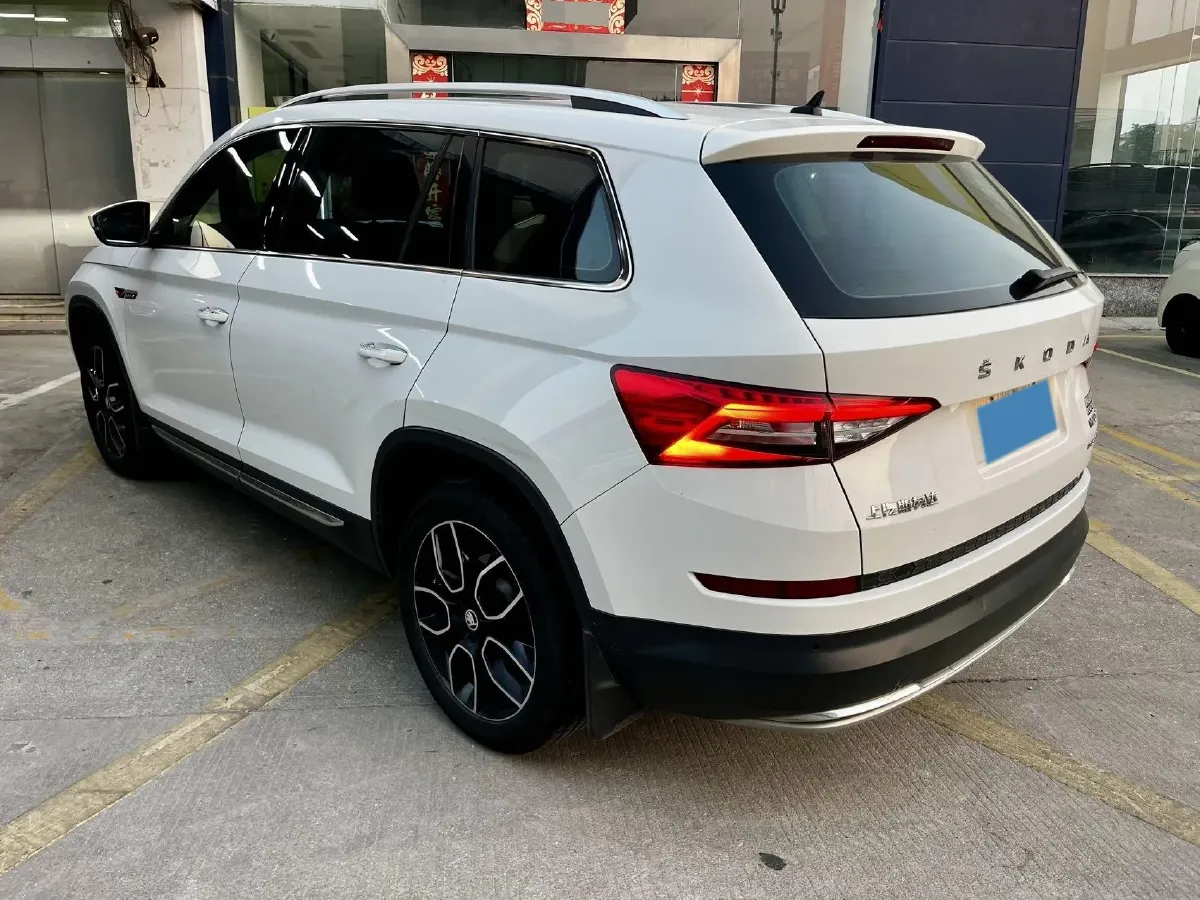 2019 Skoda Kodiak GT 2.0T 220HP L4 7DCT,autocango,china used car exporter,china ev exporter,chinese used car exporter,chinese used ev exporter