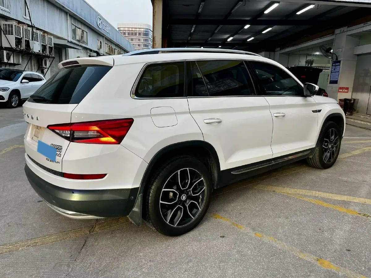 2019 Skoda Kodiak GT 2.0T 220HP L4 7DCT,autocango,china used car exporter,china ev exporter,chinese used car exporter,chinese used ev exporter