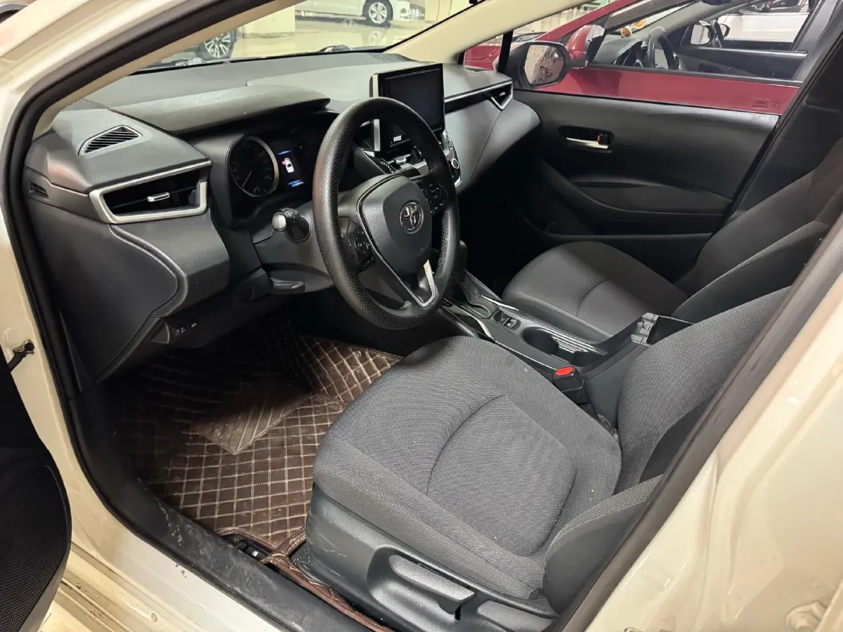 2019 Toyota Corolla 1.2T 116HP L4 CVT,autocango,china used car exporter,china ev exporter,chinese used car exporter,chinese used ev exporter