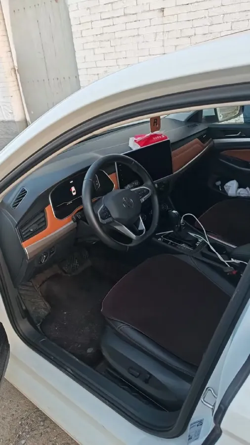 2024 Volkswagen Bora 1.2T 116HP L4 7DCT,autocango,china used car exporter,china ev exporter,chinese used car exporter,chinese used ev exporter