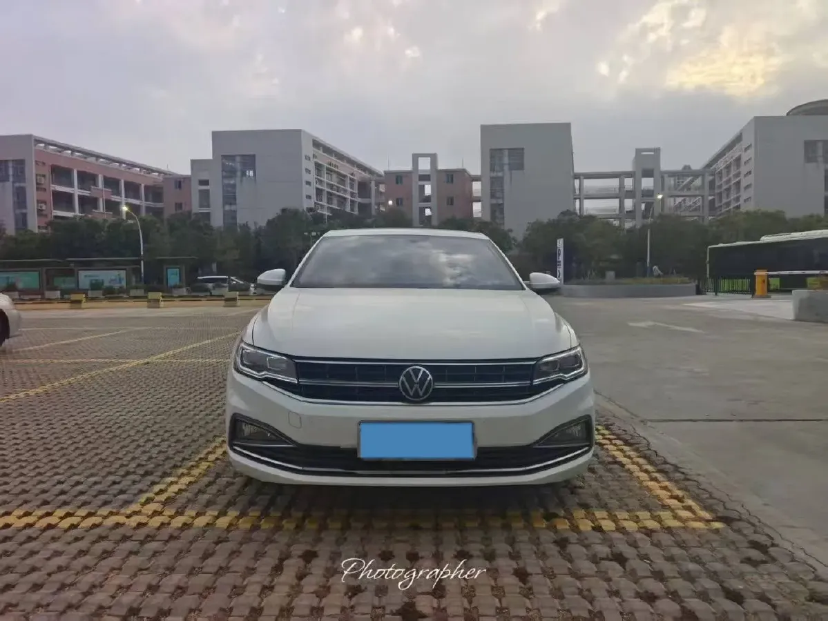 2024 Volkswagen Bora 1.2T 116HP L4 7DCT,autocango,china used car exporter,china ev exporter,chinese used car exporter,chinese used ev exporter