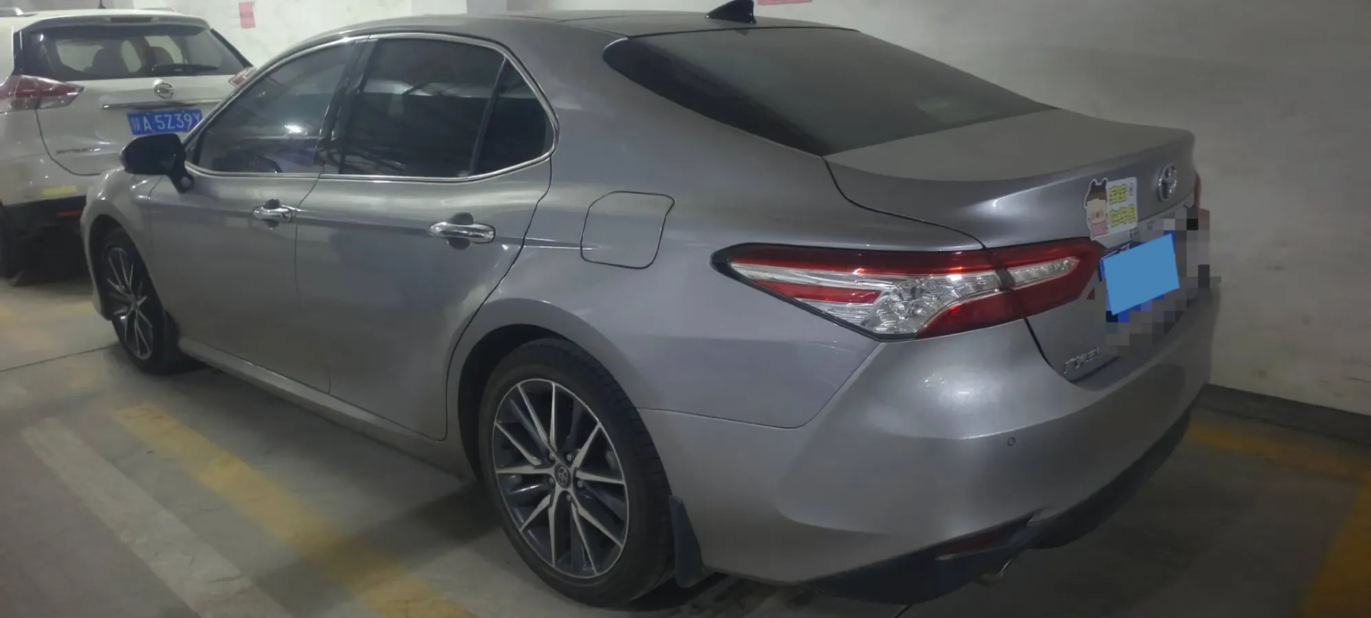 2021 Toyota Camry 2.5L 209HP L4 8AT,autocango,china used car exporter,china ev exporter,chinese used car exporter,chinese used ev exporter