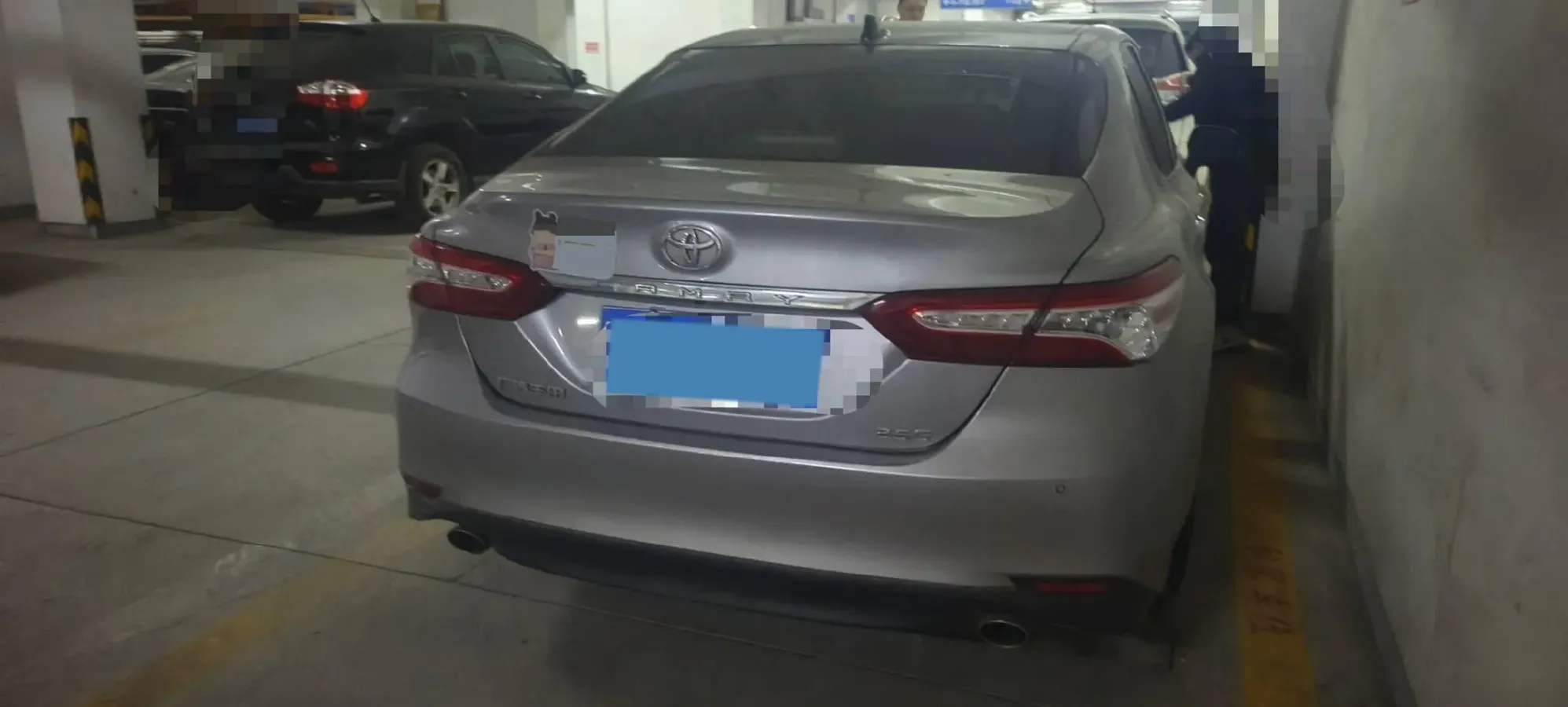 2021 Toyota Camry 2.5L 209HP L4 8AT,autocango,china used car exporter,china ev exporter,chinese used car exporter,chinese used ev exporter