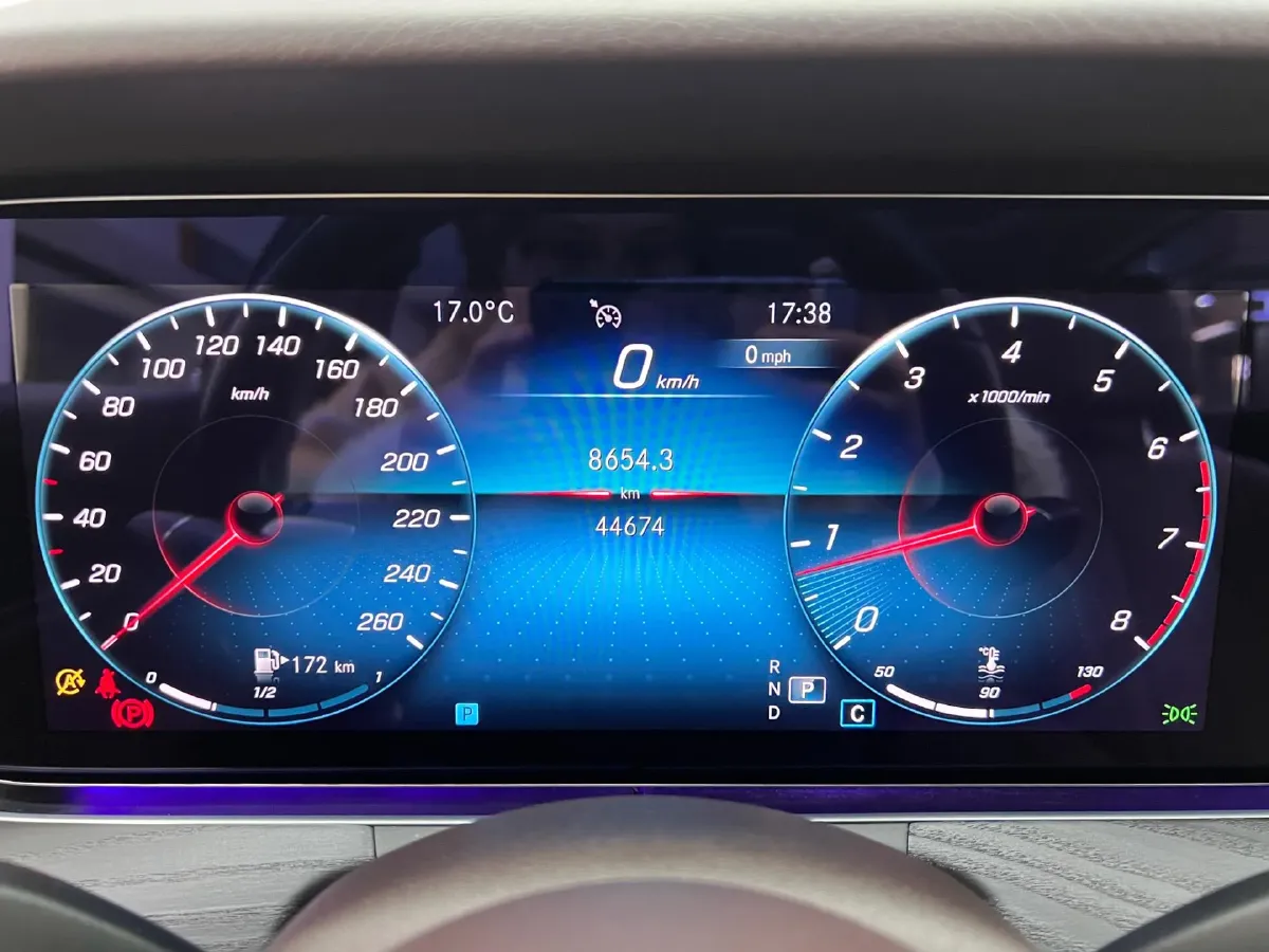 2022 Mercedes-Benz E Class 2.0T 258HP L4 9AT,autocango,china used car exporter,china ev exporter,chinese used car exporter,chinese used ev exporter