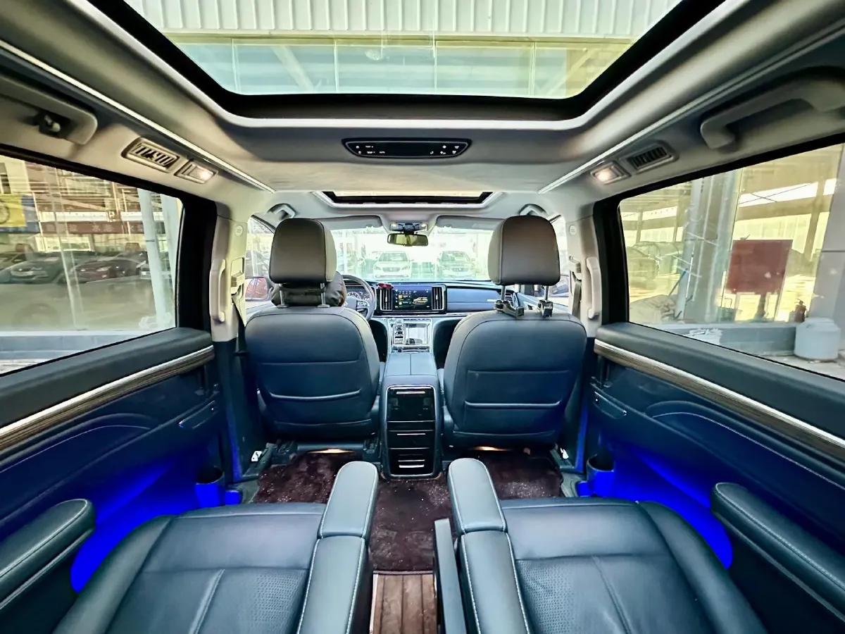 2023 GAC Trumpchi M8 2.0T 252HP L4 8AT,autocango,china used car exporter,china ev exporter,chinese used car exporter,chinese used ev exporter