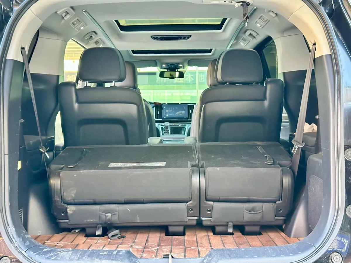 2023 GAC Trumpchi M8 2.0T 252HP L4 8AT,autocango,china used car exporter,china ev exporter,chinese used car exporter,chinese used ev exporter