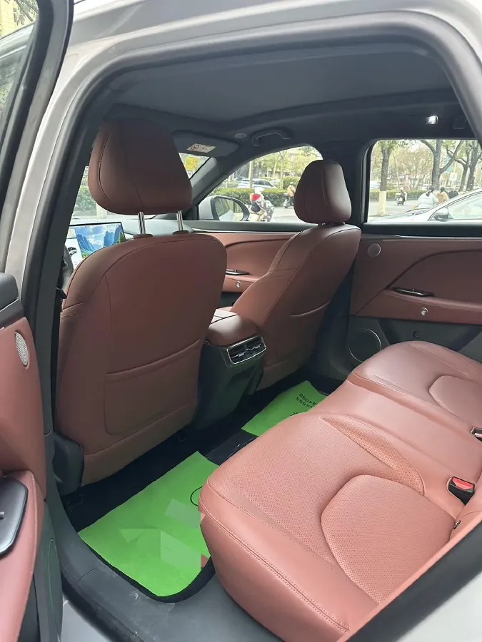 2026 ARCFOX αT5 BEV,autocango,china used car exporter,china ev exporter,chinese used car exporter,chinese used ev exporter