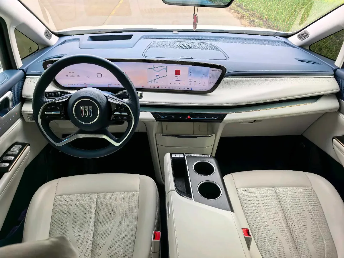 2025 Buick GL8 2.0T 237HP L4 9AT,autocango,china used car exporter,china ev exporter,chinese used car exporter,chinese used ev exporter