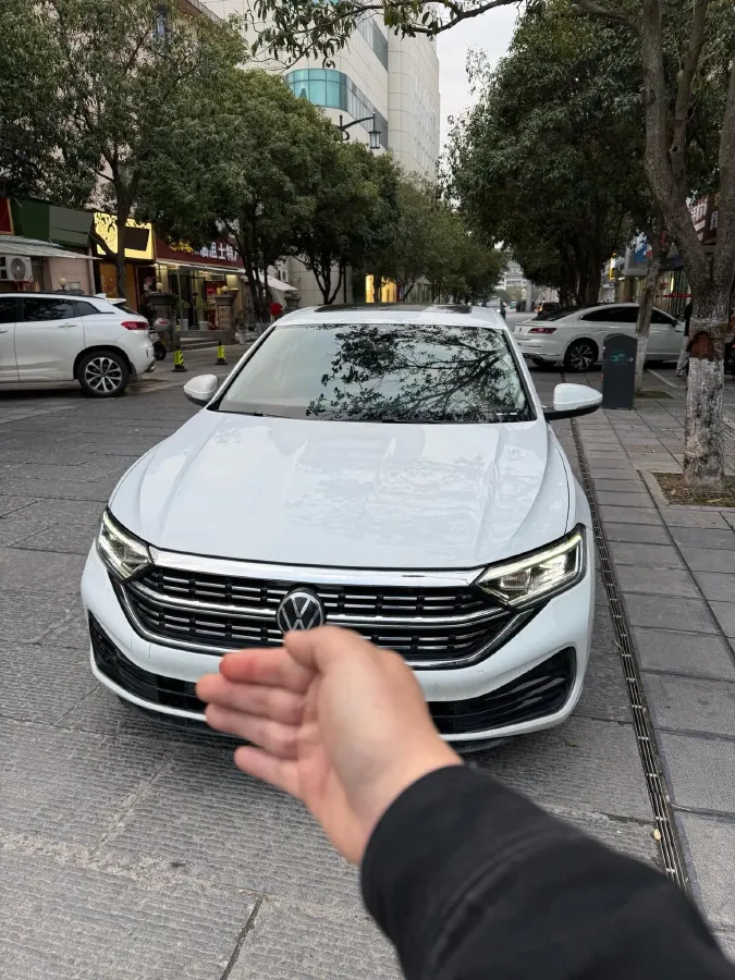 2023 Volkswagen Sagitar 1.4T 150HP L4 7DCT,autocango,china used car exporter,china ev exporter,chinese used car exporter,chinese used ev exporter