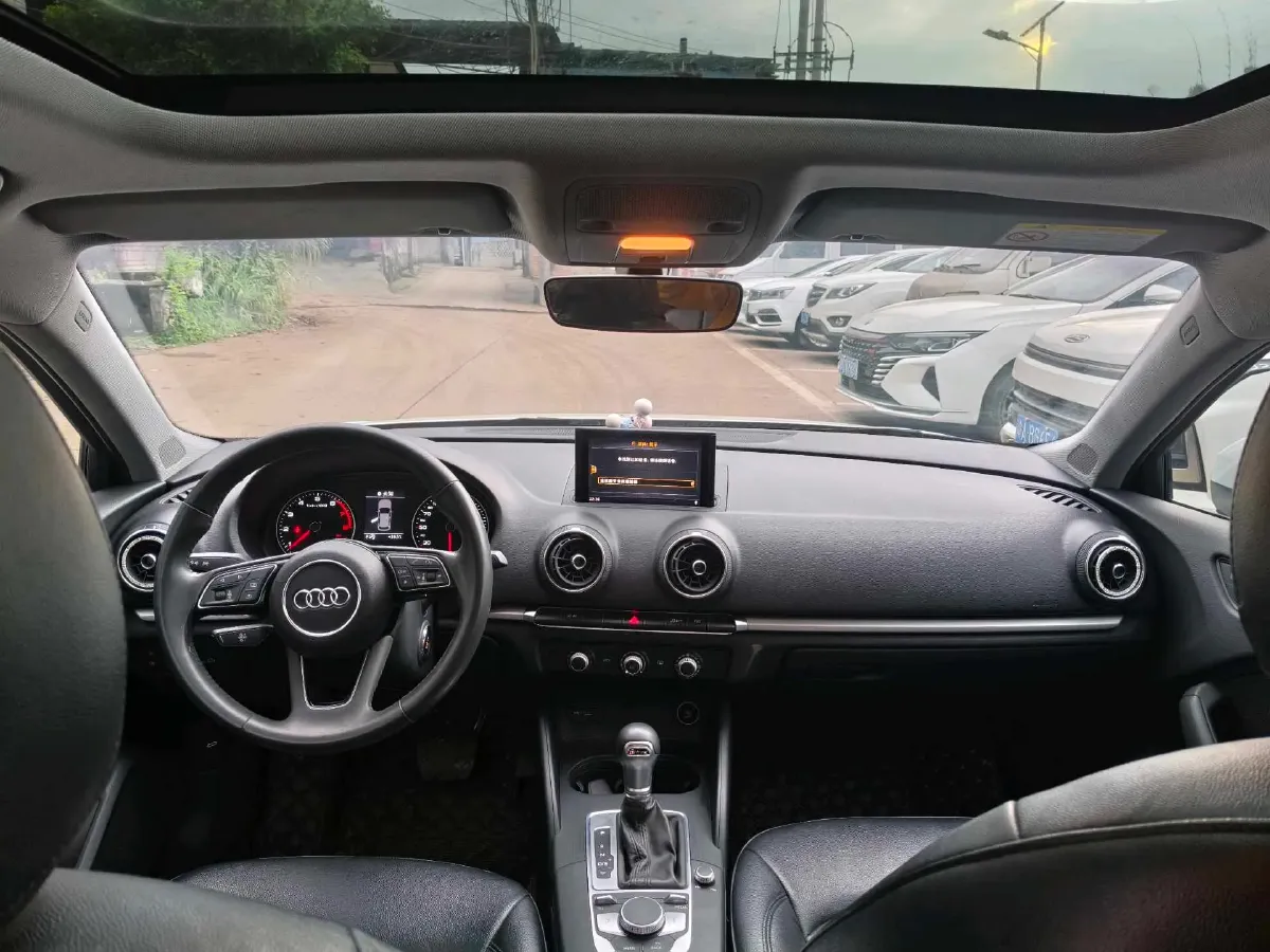 2020 Audi A3 1.4T 150HP L4 7DCT,autocango,china used car exporter,china ev exporter,chinese used car exporter,chinese used ev exporter