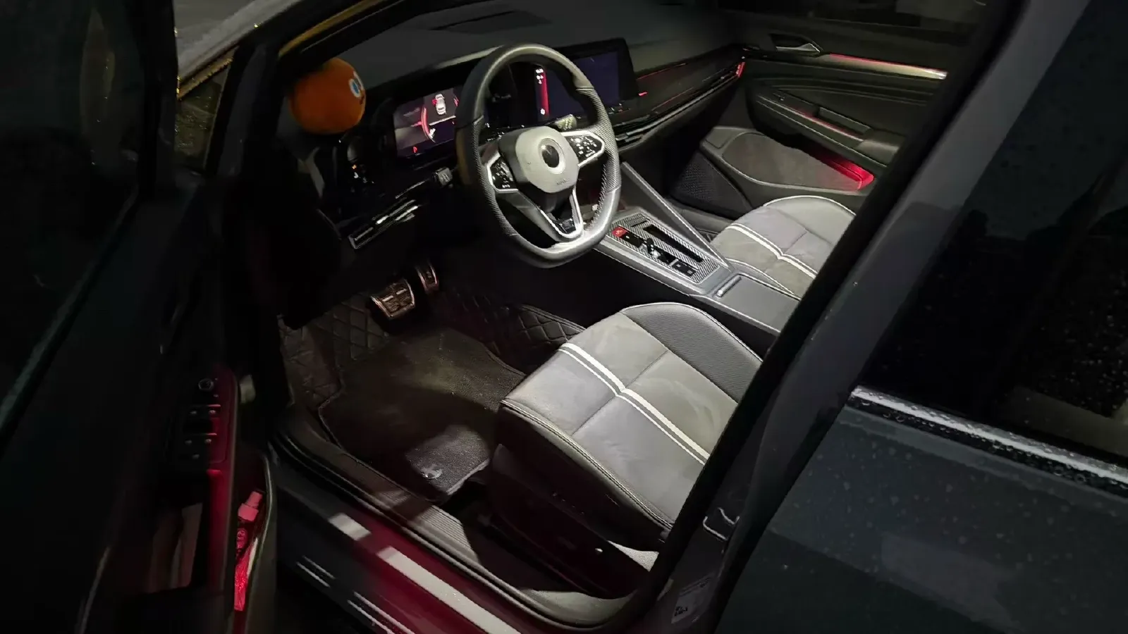 2024 Volkswagen Golf 1.4T 150HP L4 7DCT,autocango,china used car exporter,china ev exporter,chinese used car exporter,chinese used ev exporter