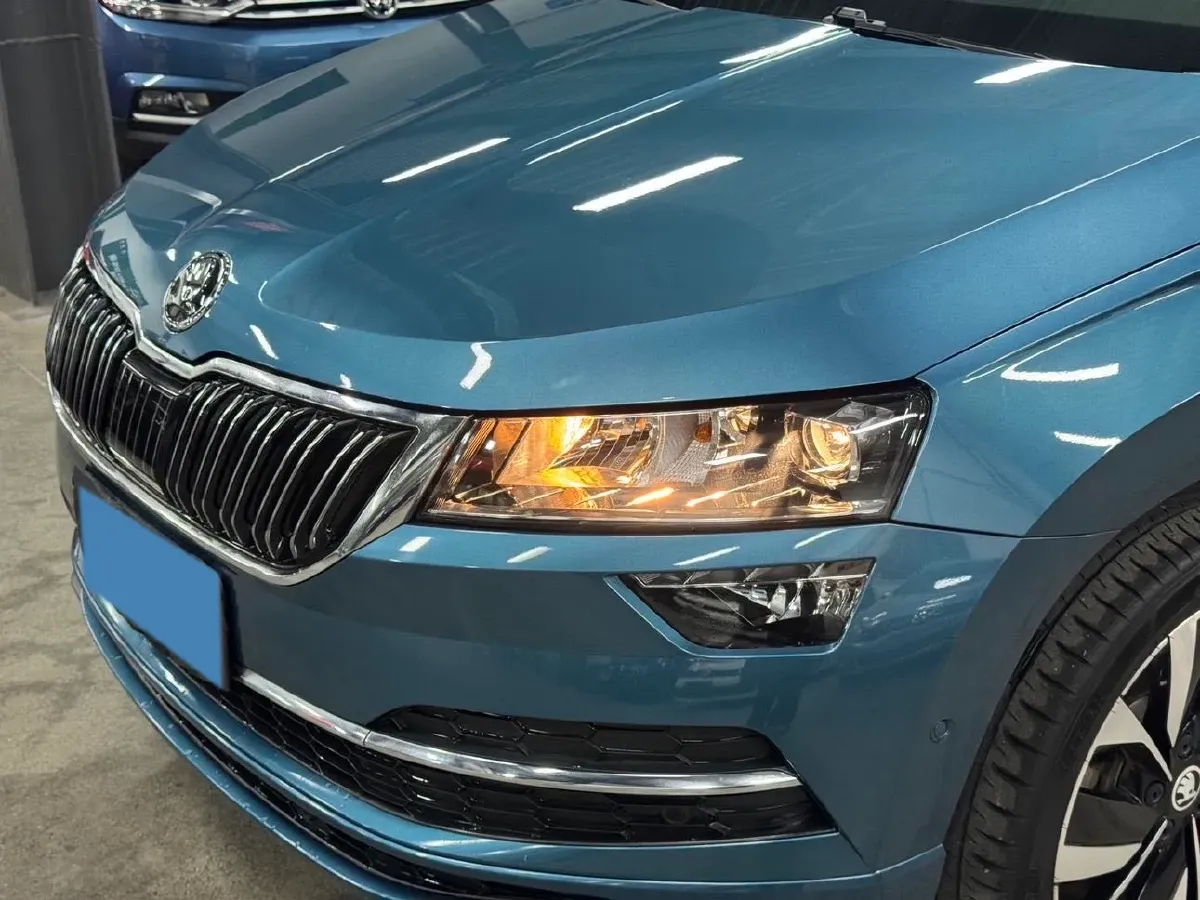 2022 Skoda Karoq 1.4T 150HP L4 7DCT,autocango,china used car exporter,china ev exporter,chinese used car exporter,chinese used ev exporter