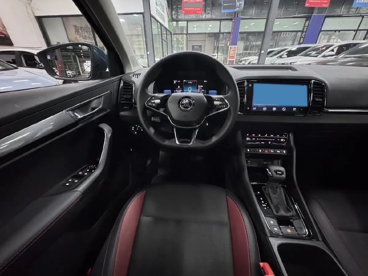 2022 Skoda Karoq 1.4T 150HP L4 7DCT,autocango,china used car exporter,china ev exporter,chinese used car exporter,chinese used ev exporter