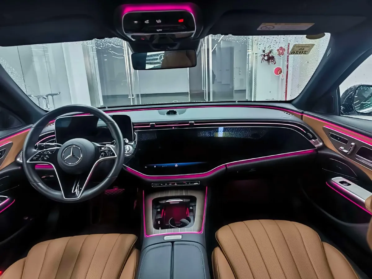 2024 Mercedes-Benz E Class 2.0T 204HP L4 9AT PHEV 25.4KWH,autocango,china used car exporter,china ev exporter,chinese used car exporter,chinese used ev exporter