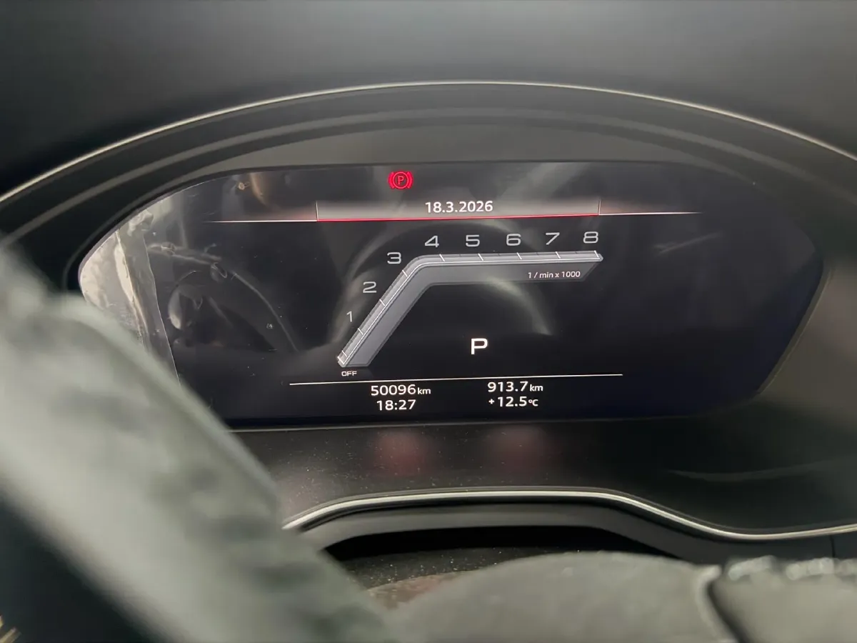 2022 Audi A5 2.0T 204HP L4 7DCT,autocango,china used car exporter,china ev exporter,chinese used car exporter,chinese used ev exporter