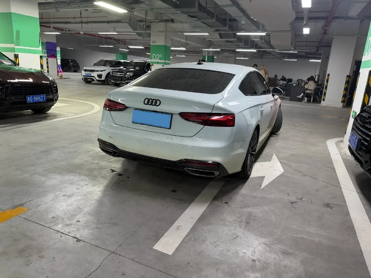2022 Audi A5 2.0T 204HP L4 7DCT,autocango,china used car exporter,china ev exporter,chinese used car exporter,chinese used ev exporter