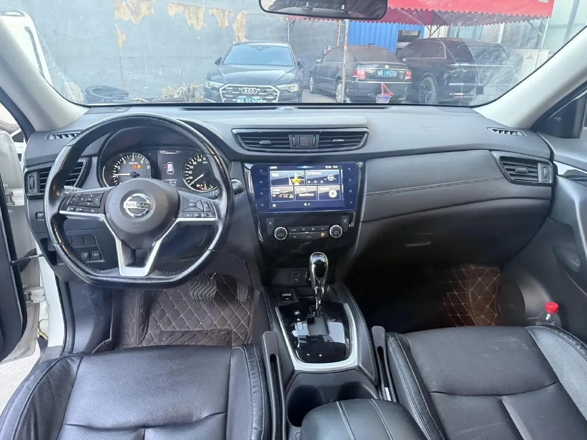 2021 Nissan X-Trail 2.0L 151HP L4 CVT,autocango,china used car exporter,china ev exporter,chinese used car exporter,chinese used ev exporter