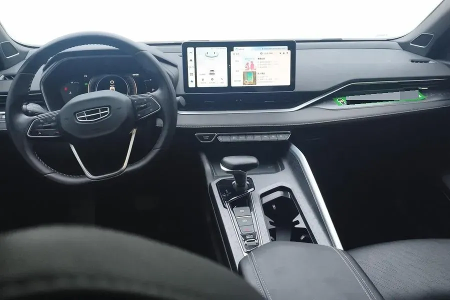 2023 Geely Preface 1.5T 181HP L4 7DCT,autocango,china used car exporter,china ev exporter,chinese used car exporter,chinese used ev exporter